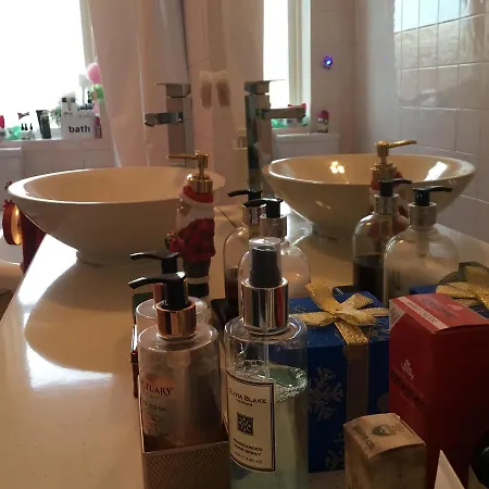 Apartamento Free Parking Fabulous Victorian 2 Bed Next To Glasgow's Park *