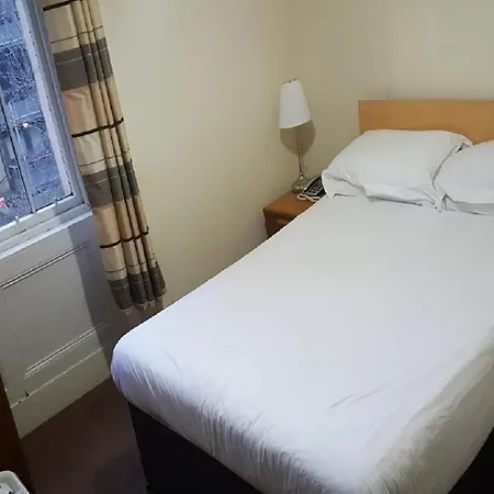 麦拉斯旅馆