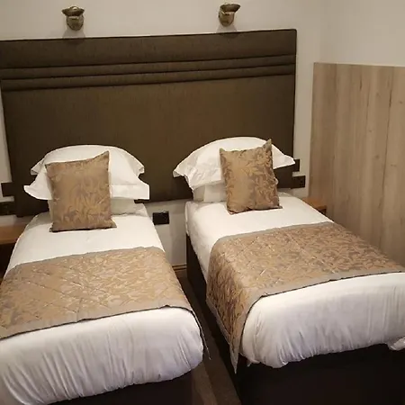 麦拉斯旅馆