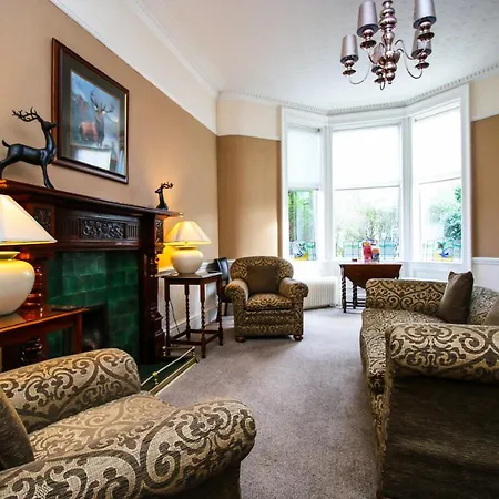 Glasgow Guest House Bed & Breakfast Glasgow