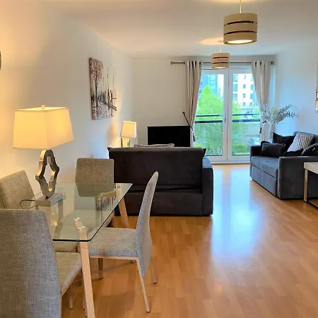 Appartamento Firpark - 2 Bedrooms Glasgow