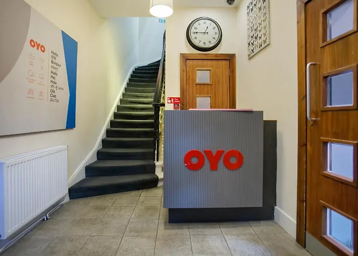 Oyo The Ivory 2* גלאזגו