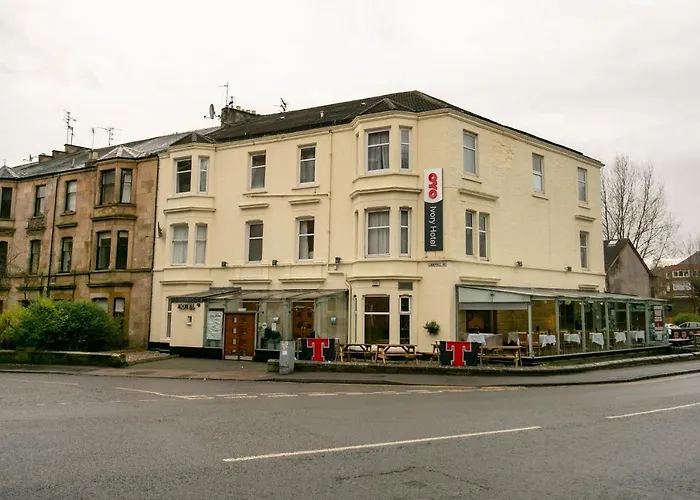 Hotel Oyo The Ivory 2*