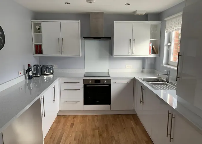 Flat One, 212 Eaglesham Road, East Kilbride, Apartman Glasgow