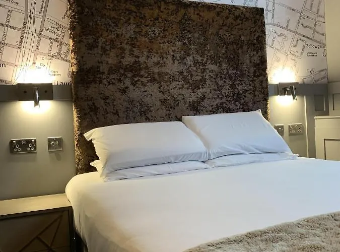 Hotel Babbity Bowster