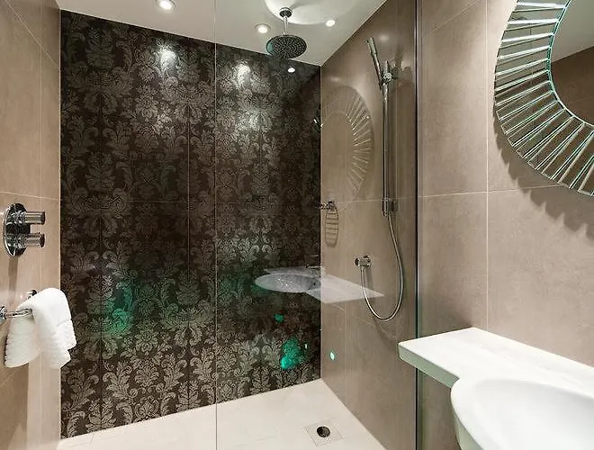 Отель Indigo By Ihg