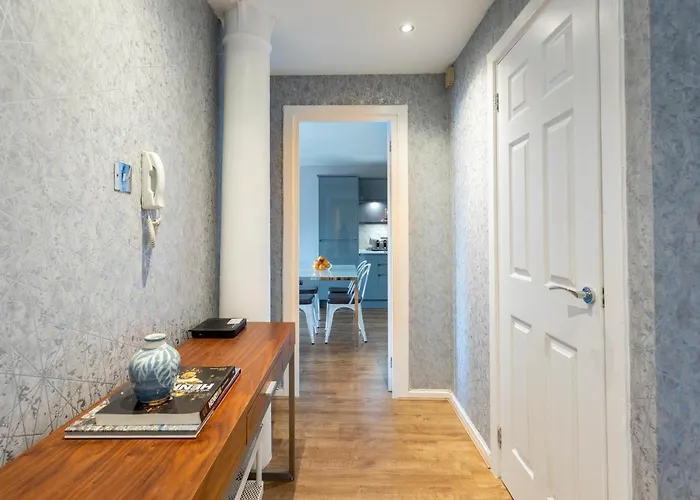 Stunning 2 Bed Merchant With Residents Parking Апартаменты Глазго