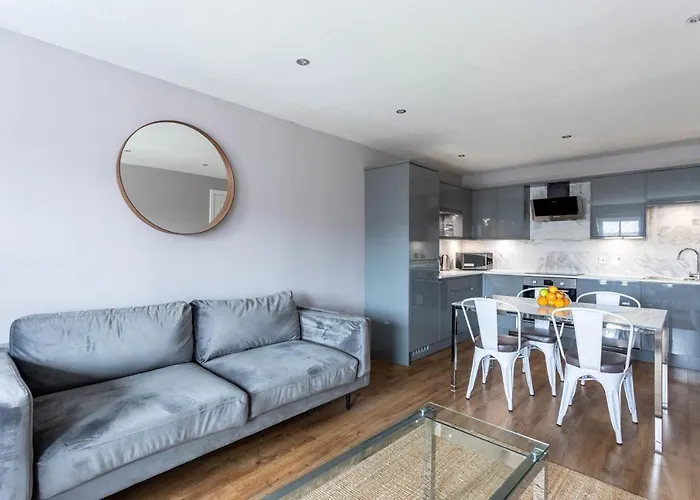 Stunning 2 Bed Merchant With Residents Parking Апартаменты Глазго