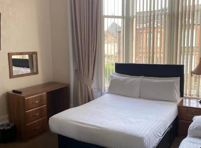 Onslow Guest house *