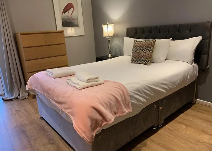 Апартаменты Stunning 2 Bed Merchant With Residents Parking