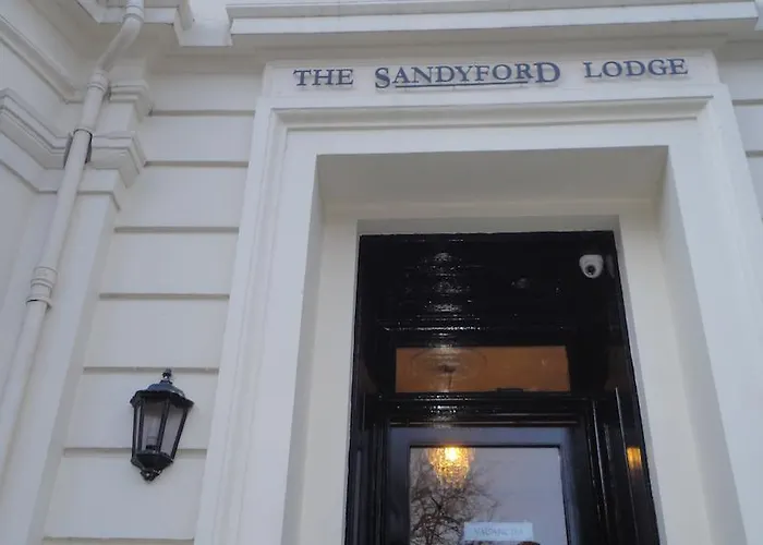 Sandyford Отель