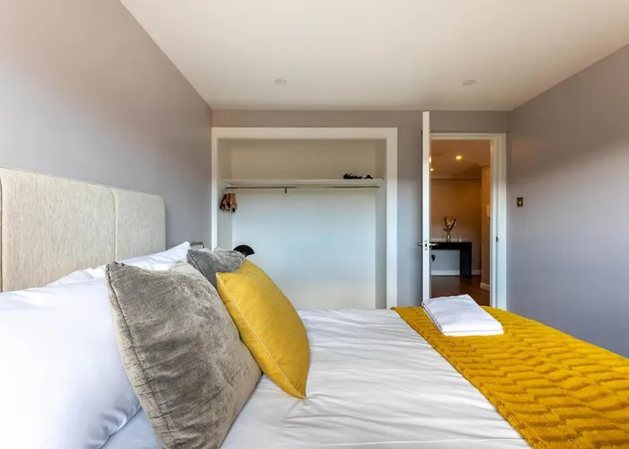 Stunning 1 Bed Merchant With Parking Appartamento Glasgow