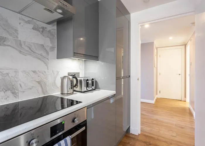 Stunning 1 Bed Merchant With Parking Glasgow