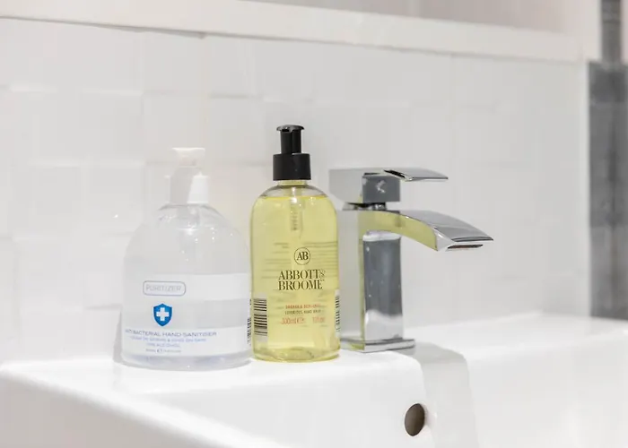 Stunning 1 Bed Merchant With Parking * Glasgow