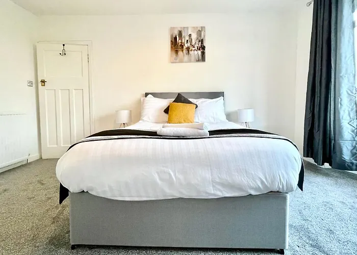 Kingsbridge بيت للعطل