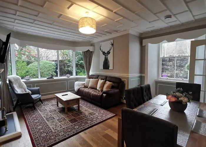 Broomfield South Luss