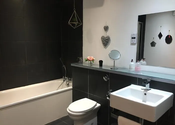 Stunning Centre Apartment