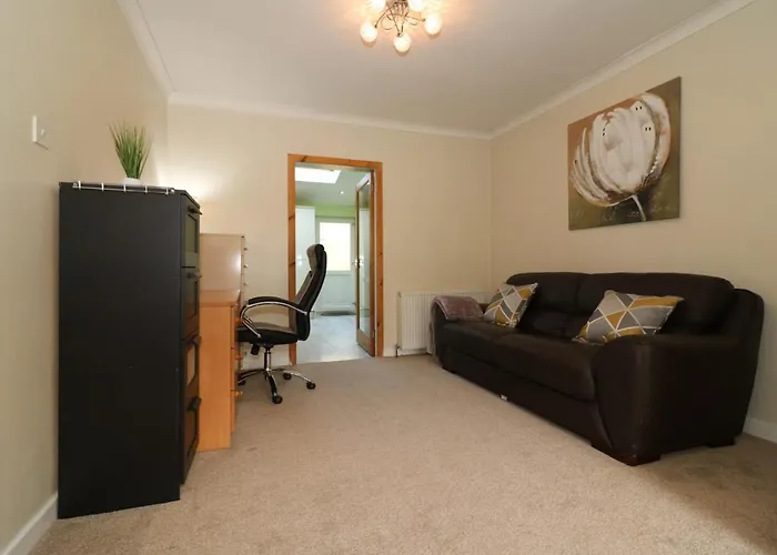 Signature - Dumbreck House * Glasgow