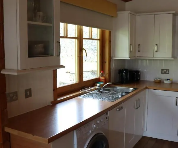 37 Rowardennan, Loch Lomond * Glasgow