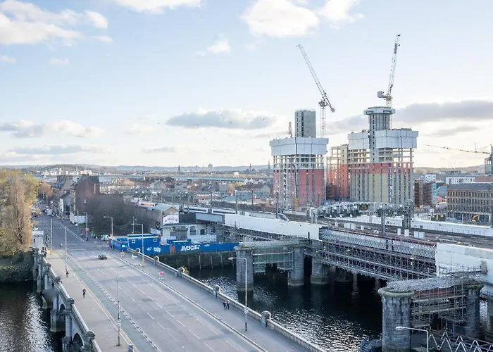 Luxury Riverview Centre Glasgow