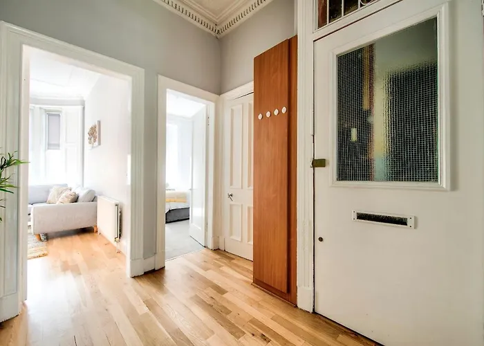 Pass The Keys Stylish 2 Bed In Heart Of West End * Glasgow