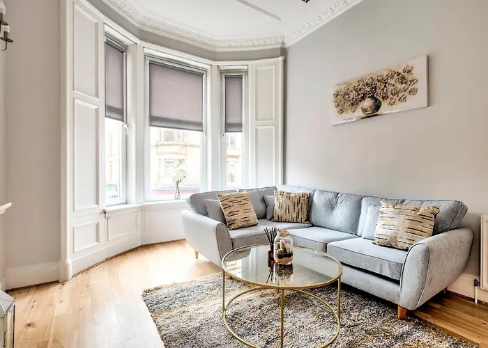 Pass The Keys Stylish 2 Bed In Heart Of West End Apartman *