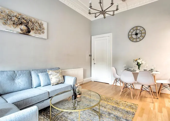 Pass The Keys Stylish 2 Bed In Heart Of West End Glasgow