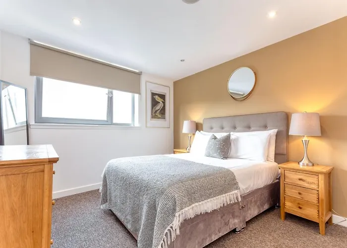 Secc Hydro Executive 7 Apartment *