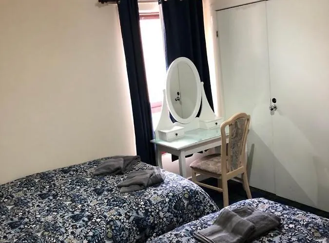 Carnarvon Street Centre * 글라스고