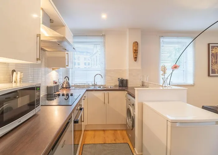 Merchant With Parking * Glasgow