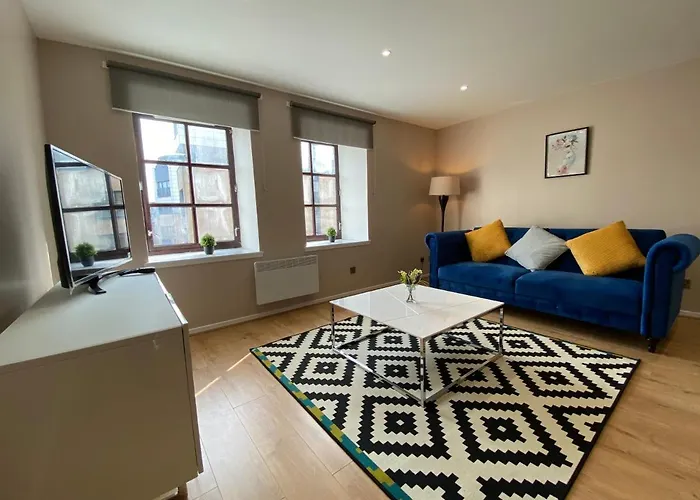 Principal - Merchant Apartment Glasgow