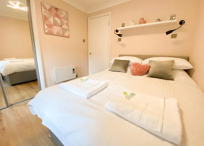 2bd City Centre - Free Private Parking Apartman *