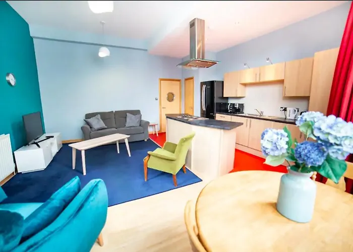 Renfield Apartment, Bright And Spacious Glasgow