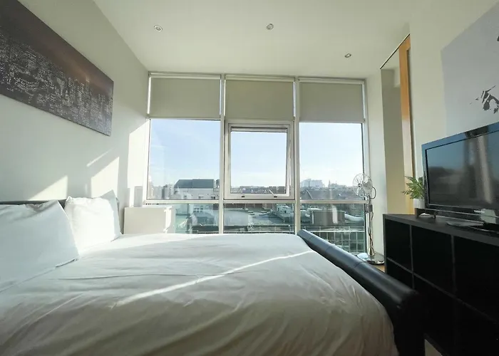 Appartamento Centre 2-bed Parking Jacuzzi Bath