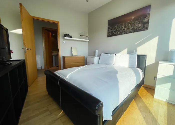 Appartamento Centre 2-bed Parking Jacuzzi Bath