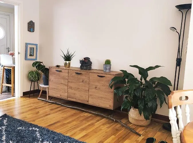 Single Bedroom In Quiet Neighbourhood Проживание в семье *