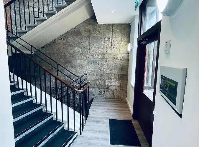 Royal Chambers Serviced Apartment *