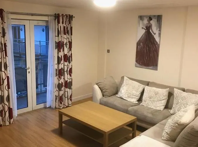 Ochiltree Appartement *