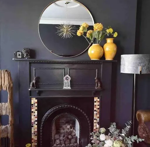 Traditional Close To Centre & Hampden * Glasgow