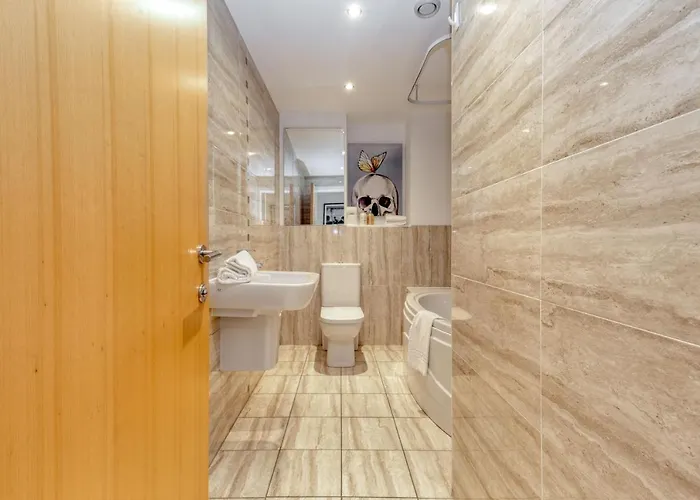 Secc Hydro Clyde View * غلاسغو