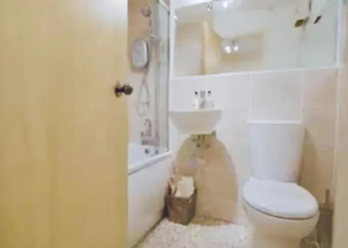 Centre G1 Penthouse With Riverviews - Duplex - 4 Bedrooms, 3 Bathrooms, Kitchen, 1 Living Room, 1 Dining Room, 2 Terraces, Parking, Floor, 2050 Sq Ft, Merchant アパート