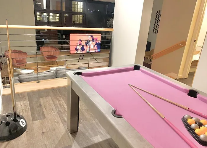 Centre G1 Penthouse With Riverviews - Duplex - 4 Bedrooms, 3 Bathrooms, Kitchen, 1 Living Room, 1 Dining Room, 2 Terraces, Parking, Floor, 2050 Sq Ft, Merchant アパート グラスゴー