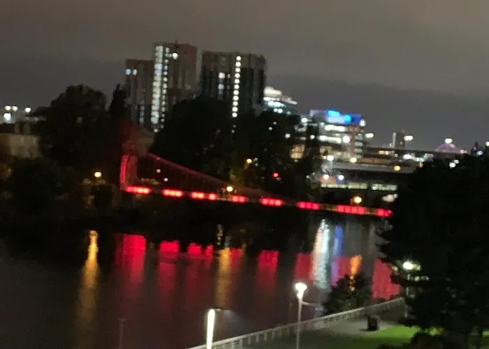 Centre G1 Penthouse With Riverviews - Duplex - 4 Bedrooms, 3 Bathrooms, Kitchen, 1 Living Room, 1 Dining Room, 2 Terraces, Parking, Floor, 2050 Sq Ft, Merchant Glasgow