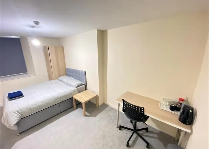 بيت ضيافة Midlockhouse