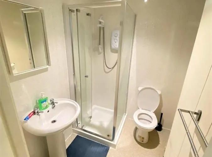 بيت ضيافة Midlockhouse 3*