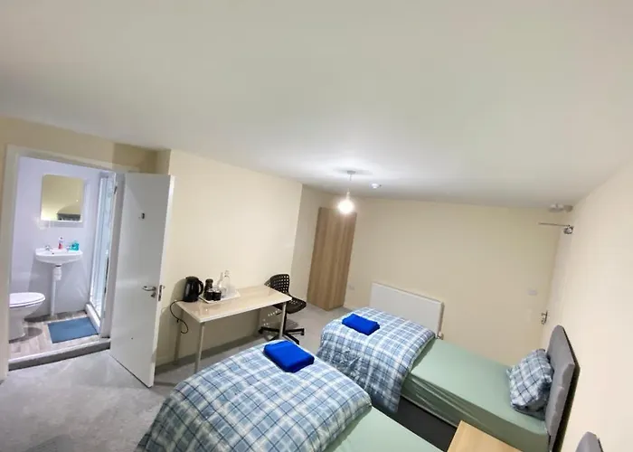 بيت ضيافة Midlockhouse 3*