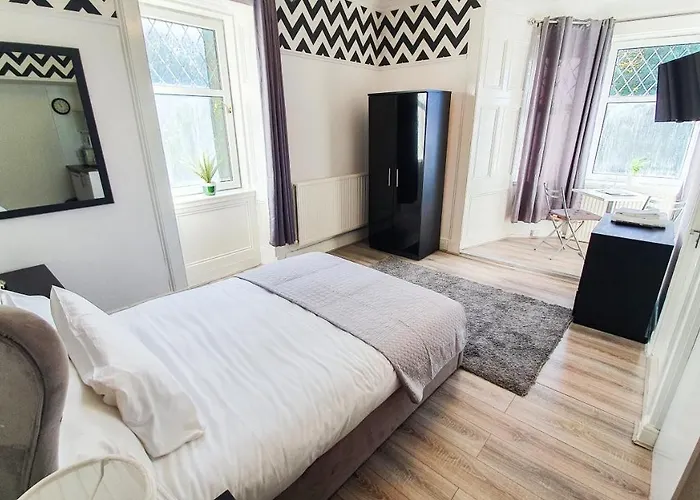 Apartment Bemersyde Glasgow