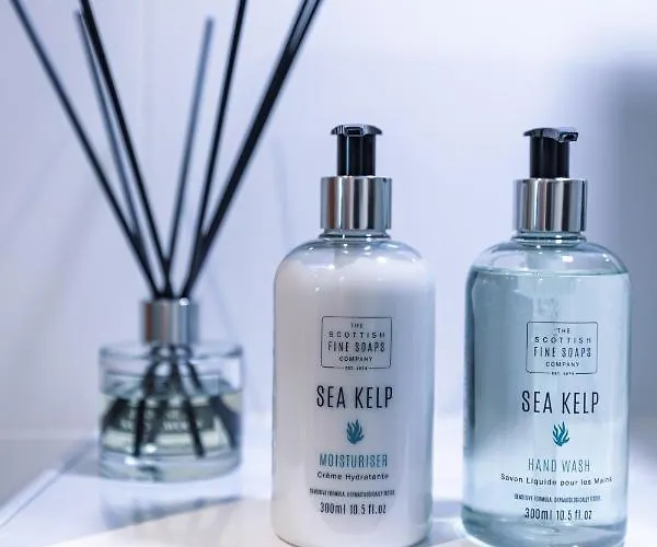 דירה The Skyline - *private Balcony* *views* גלאזגו