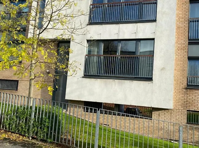 Appartamento Centre 2 Bedroom Apartment, Secure Parking.