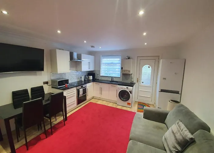 Modern House Close To Διαμέρισμα